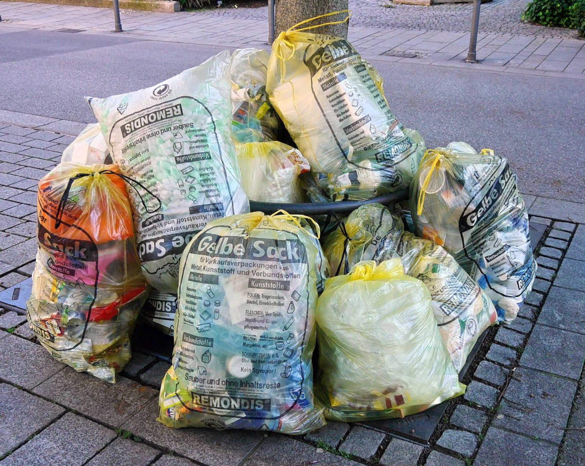 connect.de Calenberger Online News Abfuhr der gelben Säcke fällt